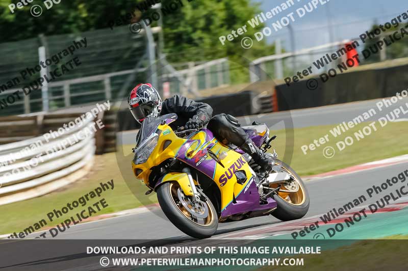 brands hatch photographs;brands no limits trackday;cadwell trackday photographs;enduro digital images;event digital images;eventdigitalimages;no limits trackdays;peter wileman photography;racing digital images;trackday digital images;trackday photos